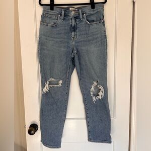 Madewell petite roadtripper slim boy Jean in a ripped medium blue wash